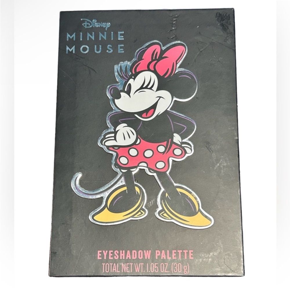 New Centric Beauty Disney Minnie Mouse Eyeshadow Palette